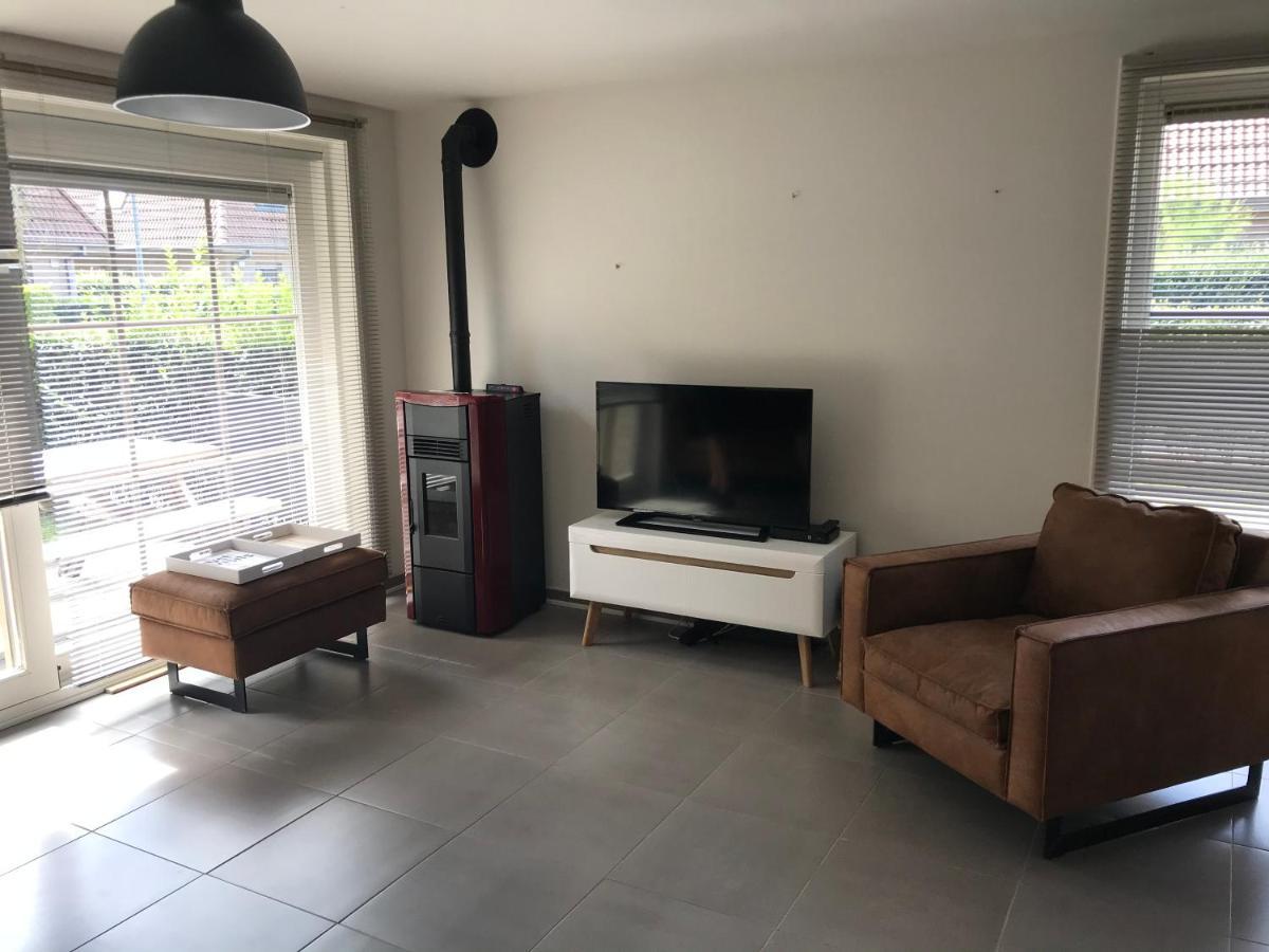 Vakantiehuisje De Panne Vlak Aan Plopsaland En De Zee Экстерьер фото
