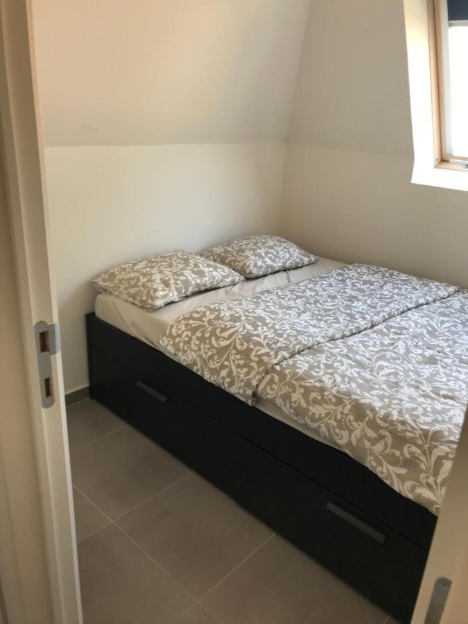 Vakantiehuisje De Panne Vlak Aan Plopsaland En De Zee Экстерьер фото